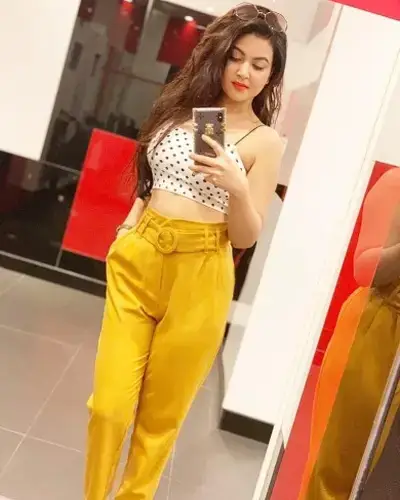 Palalahada Escort